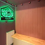 Tipsy Bee * Уиндермир